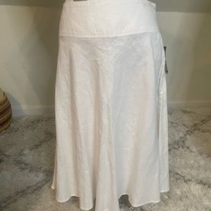 NWT Merona 100% Linen White Skirt size 4